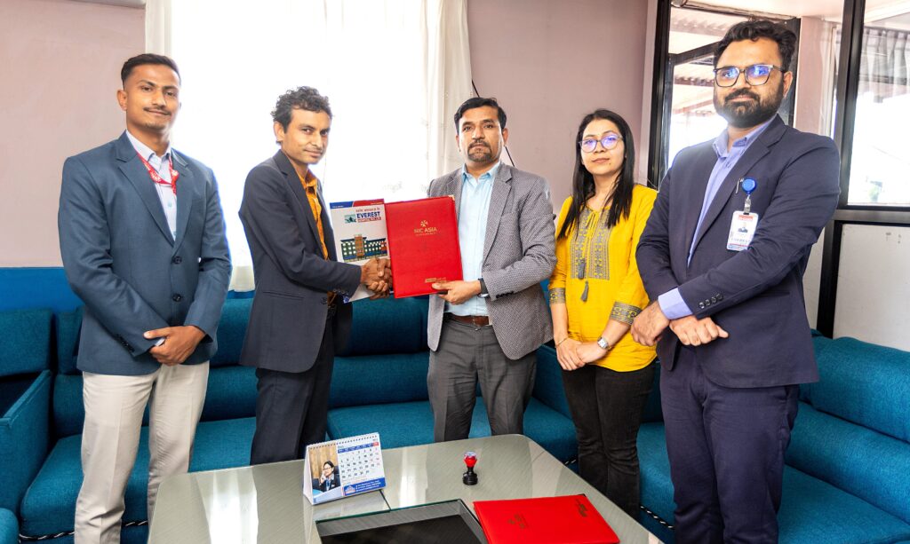 एभरेष्ट हस्पिटलमा एनआईसी एशिया ग्राहकलाई छुटको व्यवस्था