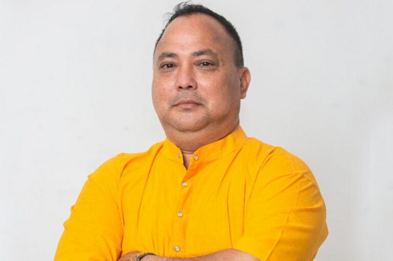 मेयर राजेशमान सिंहविरुद्ध पक्राउ पुर्जी