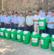 कामना सेवा विकास बैंकद्वारा पशुपति माध्यमिक विद्यालयलाई डस्टबिन हस्तान्तरण
