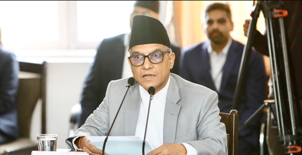 दुई वर्ष नाघेका मुद्दा असारभित्रै टुङ्ग्याउन प्रधानन्यायाधीशको निर्देशन
